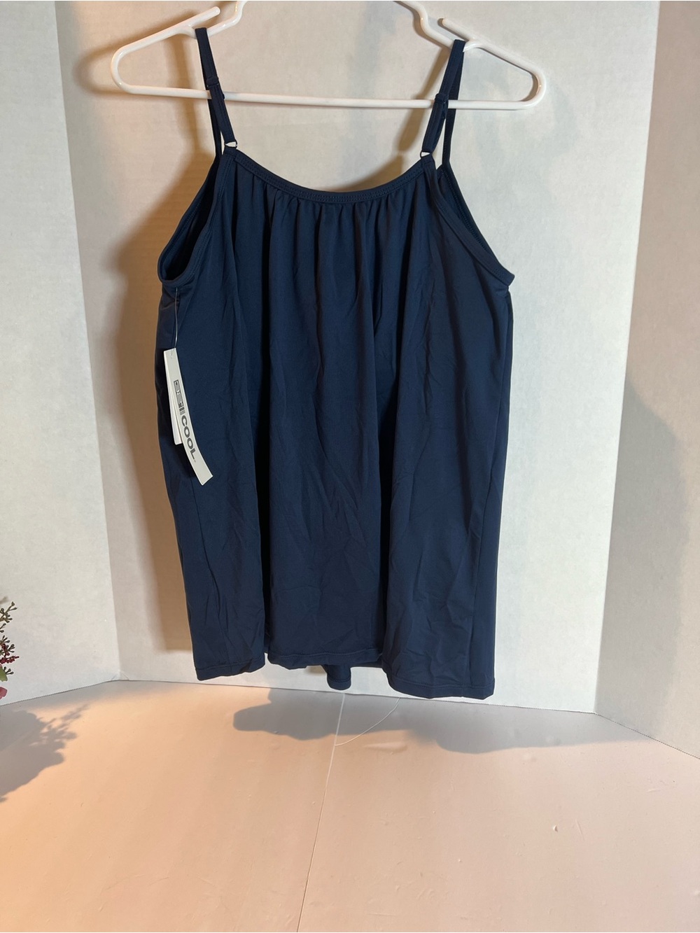 New 32 Degrees Padded Navy Blue Lightweight Tank Top - Sz Large - Picture 5 of 9